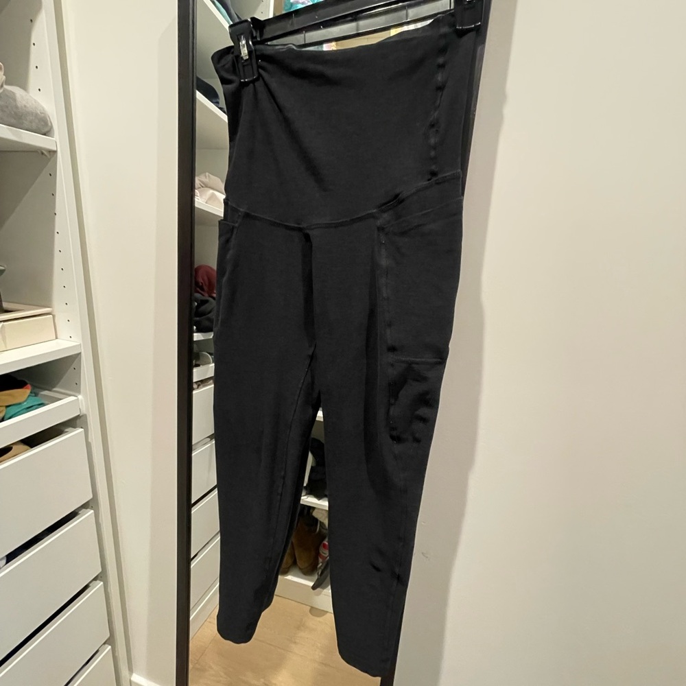 Beyond Yoga Maternity spacedye midi love the bump Black leggings